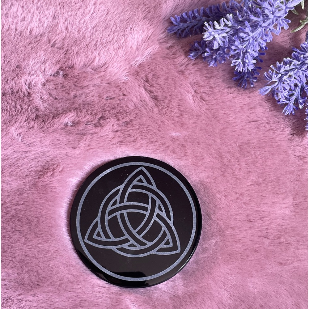 Black obsidian Triquetra